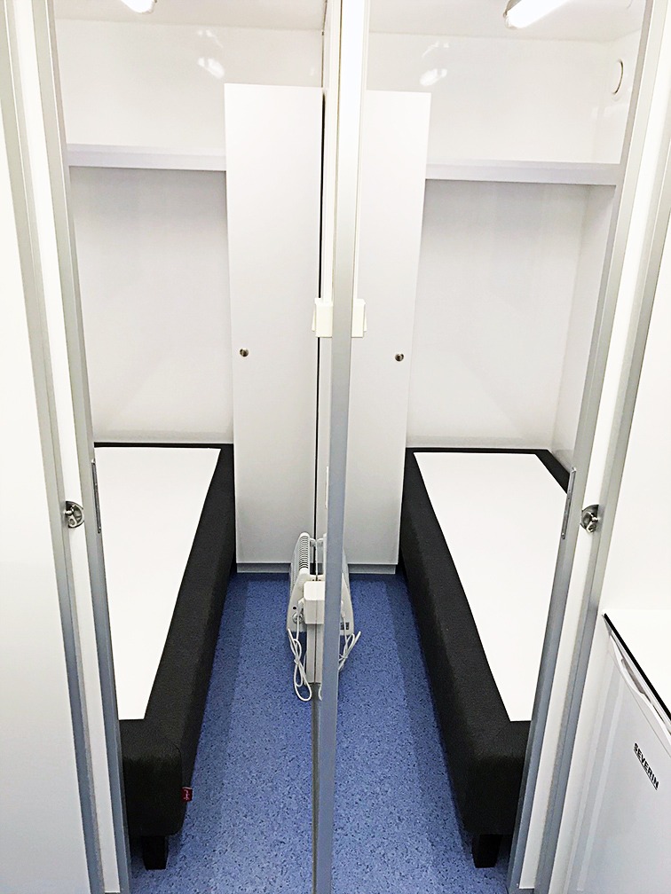 MAJOITUSPERÄVAUNU 7MPS4-G1W