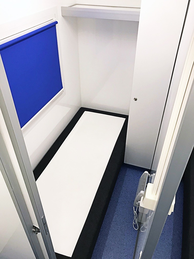 MAJOITUSPERÄVAUNU 7MPS4-G1W